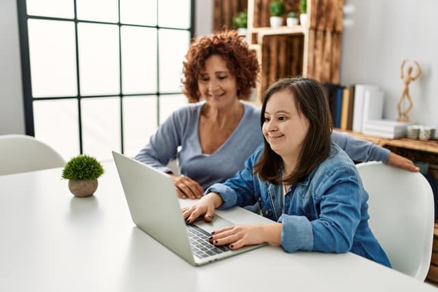 Image Cover for NDSS and Voya Cares® Entrepreneur Grants