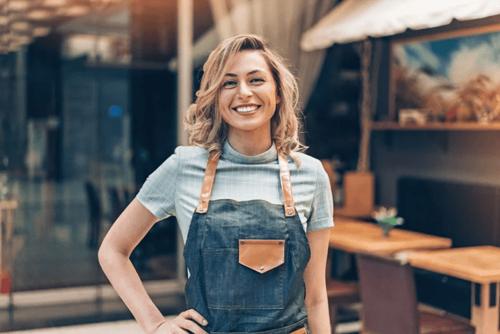 Who Wins Instant $1,000 Grants (And Why)